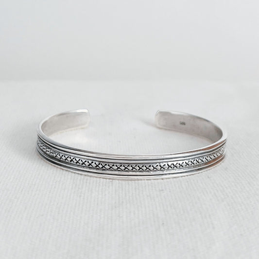 Bali style boho chic bangle made of genuine sterling silver