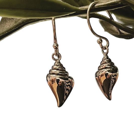 Nutmeg Shell Earrings